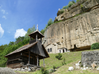  Excursie Arges - Istorie si legenda | 1 zi - autocar | 2025 