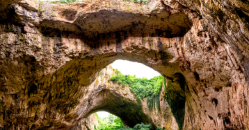 Excursie Plevna - Lovech - Pestera Devetashka - Cascadele Krushuna | 1 zi - autocar | 2026