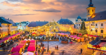 Excursie Targul de Craciun de la Sibiu, Ferma de Cerbi si Brambura Park | 1 zi - autocar | 2025