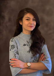 ANDREEA HARTON ANDREEA HARTON