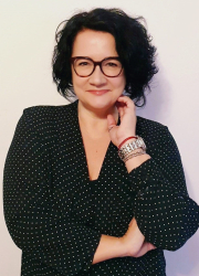 DANIELA MĂRGĂRIT DANIELA MĂRGĂRIT