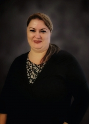 MIHAELA DĂUȘ MIHAELA DĂUȘ