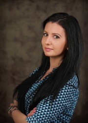 VERONICA IORDACHE VERONICA IORDACHE
