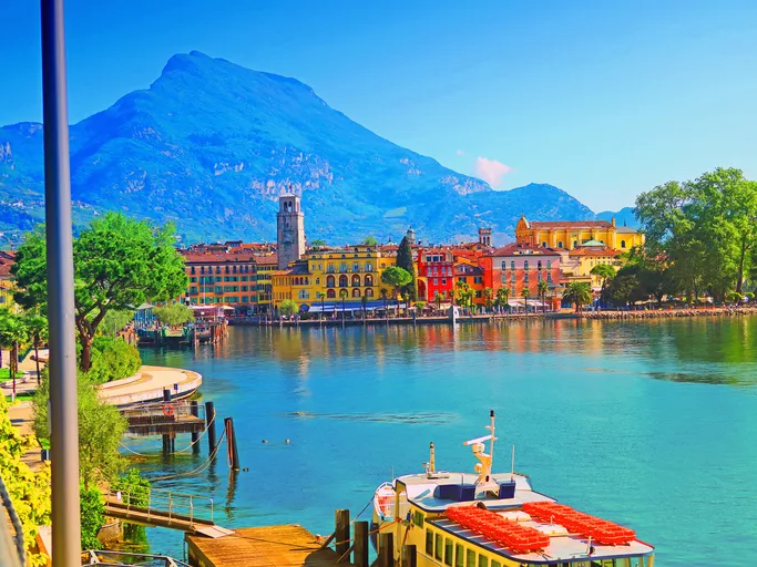 Circuit Nordul Italiei - Lacurile Alpine | 7 zile - Avion | 2027