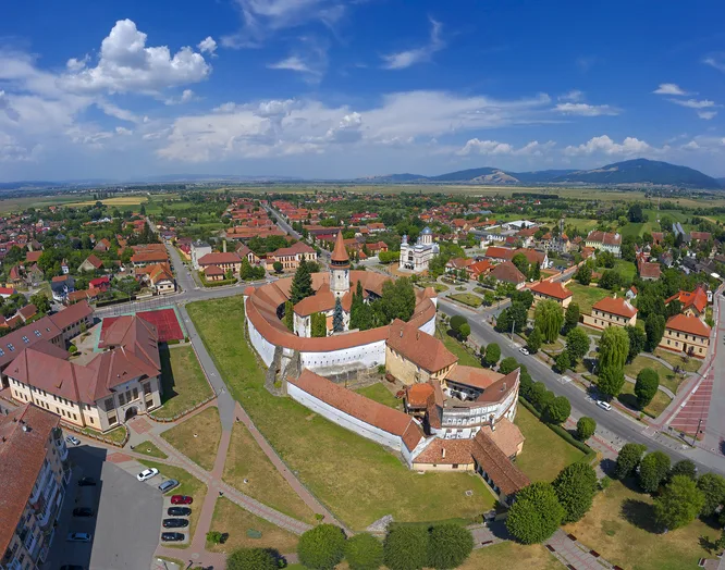 Excursie Valea Zimbrilor - Prejmer - Brasov | 1 zi - autocar | 2026
