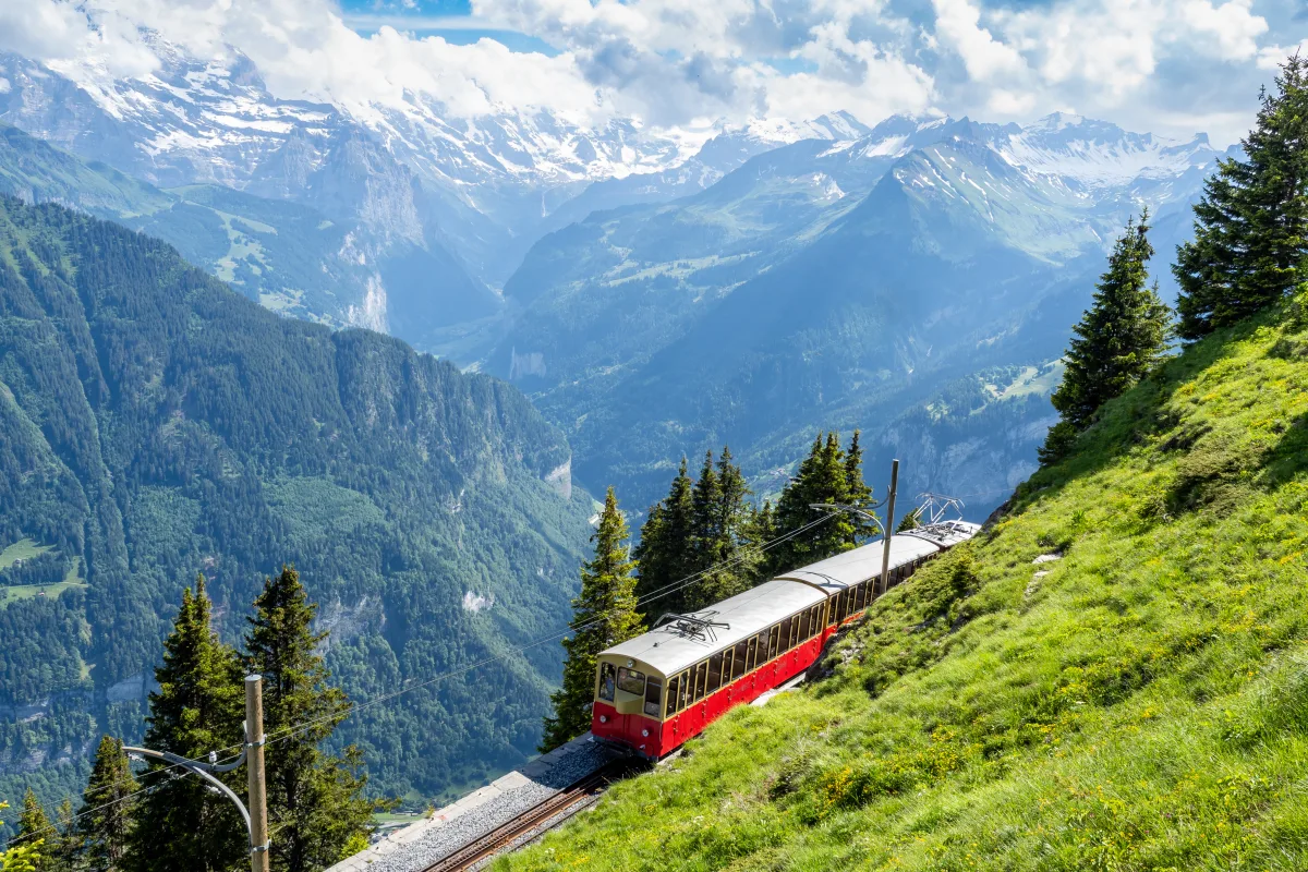 Circuit Dolomiti - Bernina Express | 6 zile - avion | 2027 - Inima Alpilor Italieni