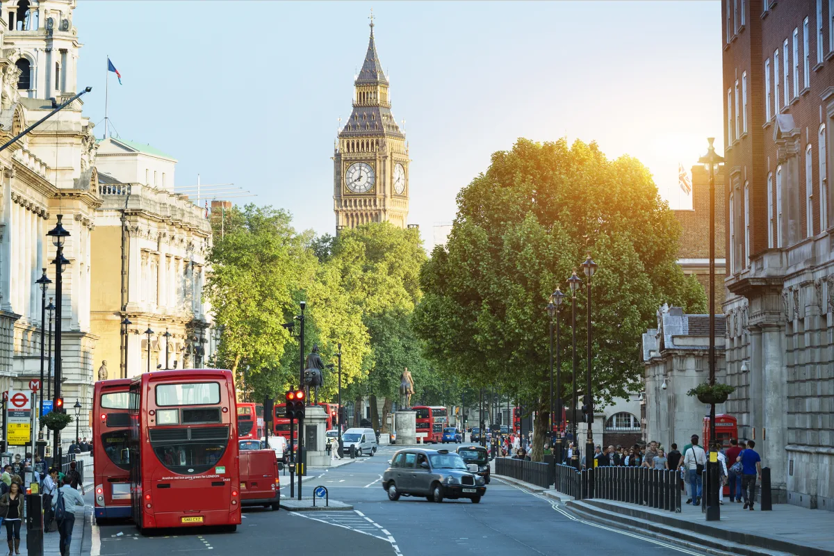 Circuit Londra - Bruxelles | 6 zile - Avion | 2027