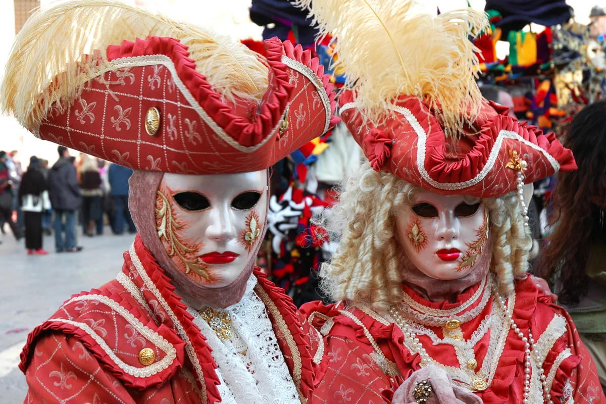 Carnaval Venetia: Sub magia mastilor | 5 zile - Avion | 2027
