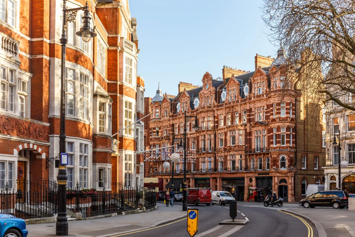 Circuit Londra - Bruxelles | 6 zile - Avion | 2027