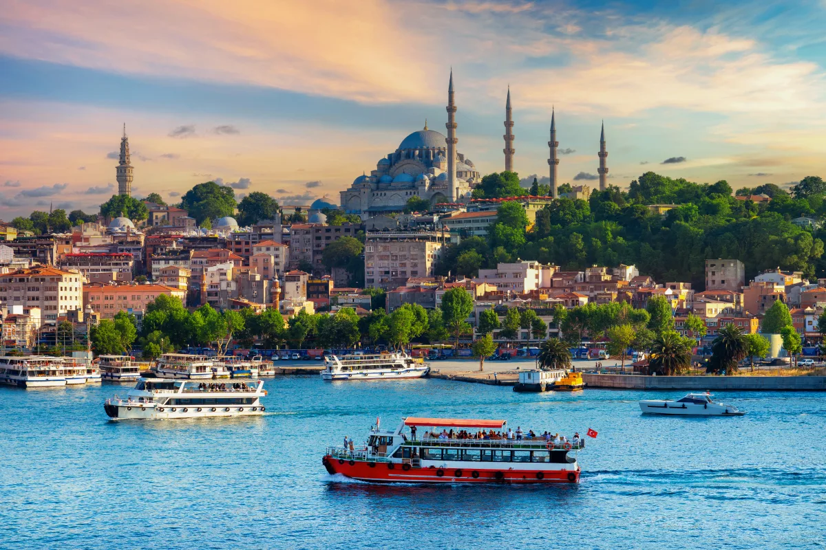 Circuit Istanbul - Comoara de pe doua continente | 5 zile - Autocar | 2026 - Hotel Istanbul Royal 3*/similar