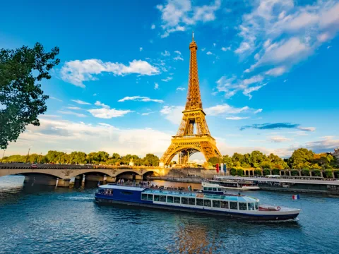 Circuit Paris & Valea Loarei: Vive la France | 5 zile - Avion | 2027