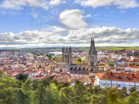 Senior Holidays Tara Bascilor si Nordul Spaniei | 8 zile - Avion | 2027